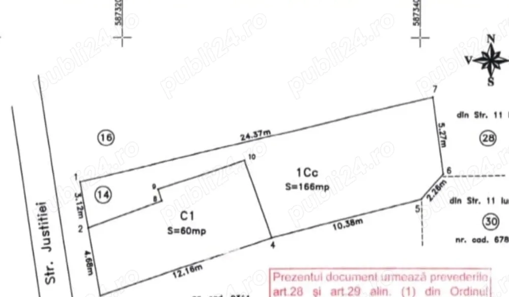 Vând casa demolabila și teren în centru