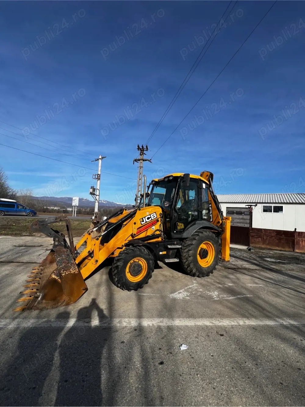 Buldoexcavator JCB 3CX