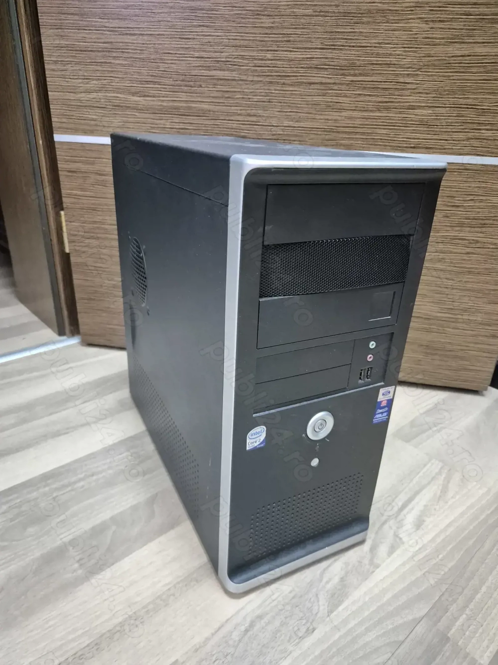 Carcasa PC am vreo 6 - 7