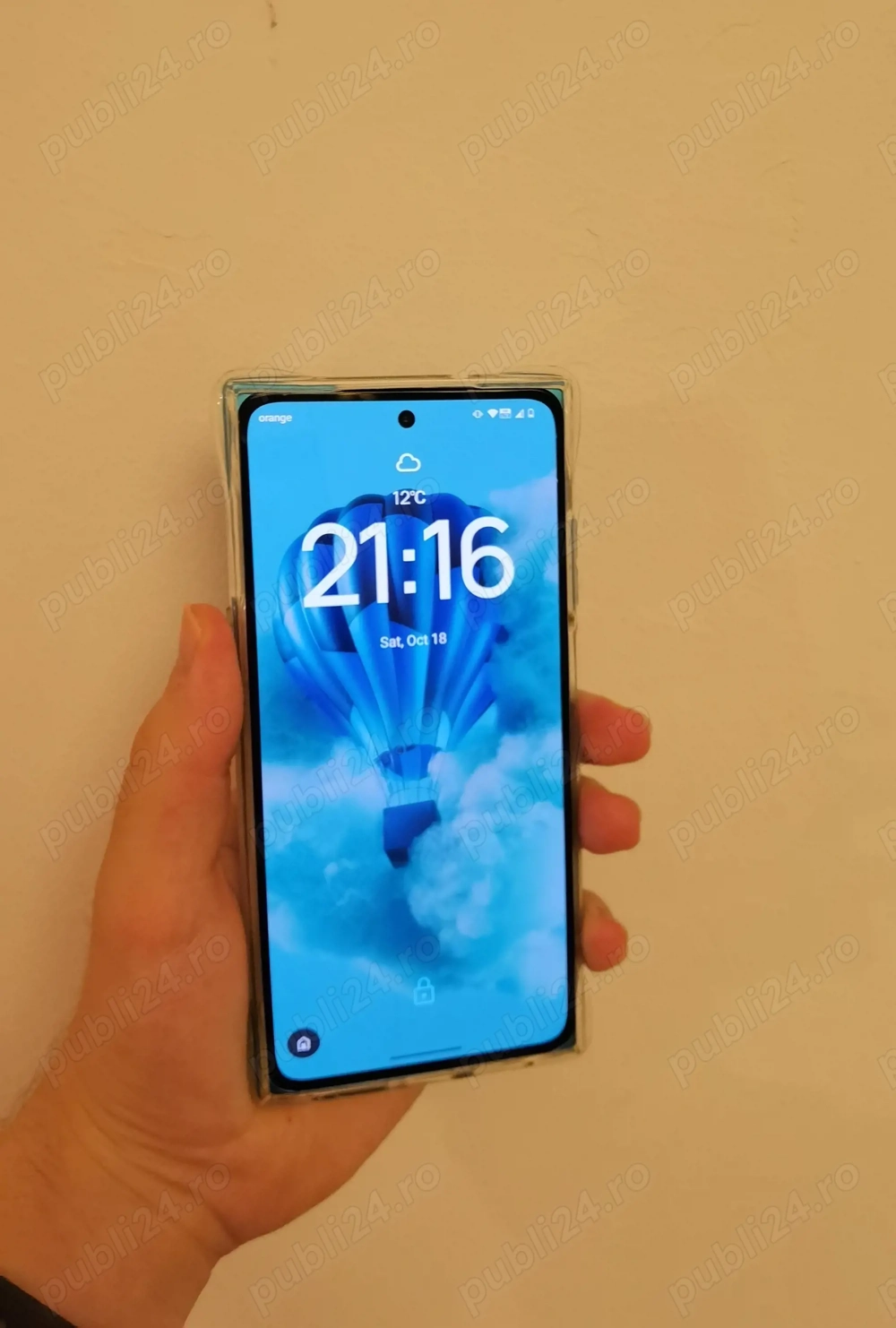 HMD Skyline 12 GB RAM, 256 GB, Zoom optic, NFC, pachet complet cu garanție 