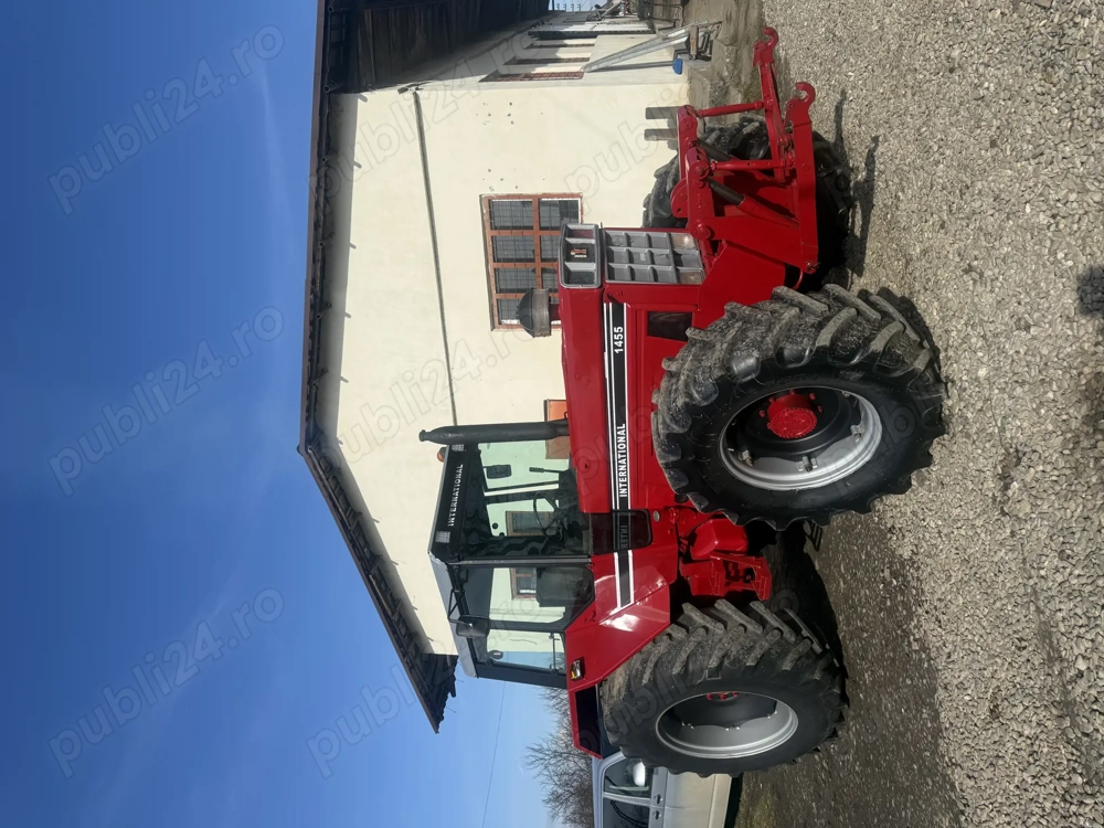 Vând sau schimb tractor Internațional 1455