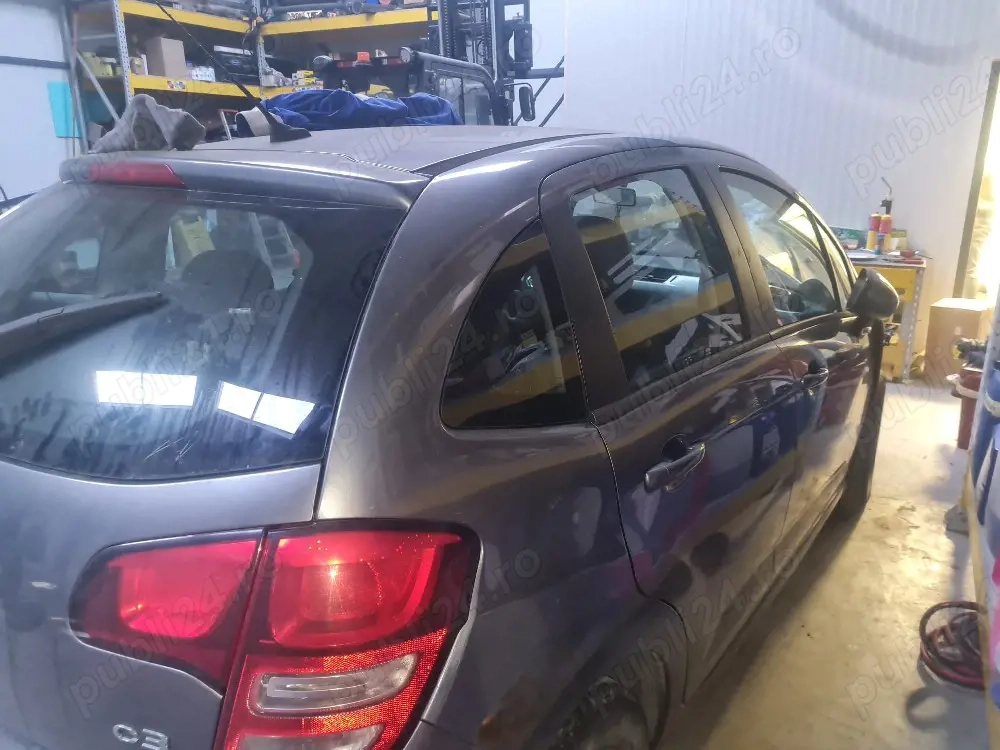 Dezmembrez Citroen C3