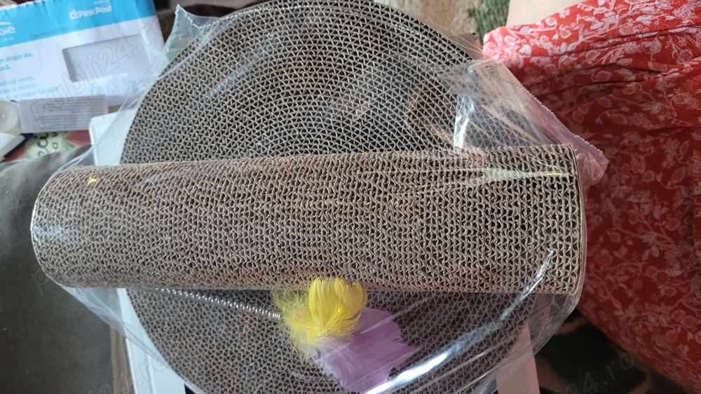 Accesoriu pentru zgâriat pisici