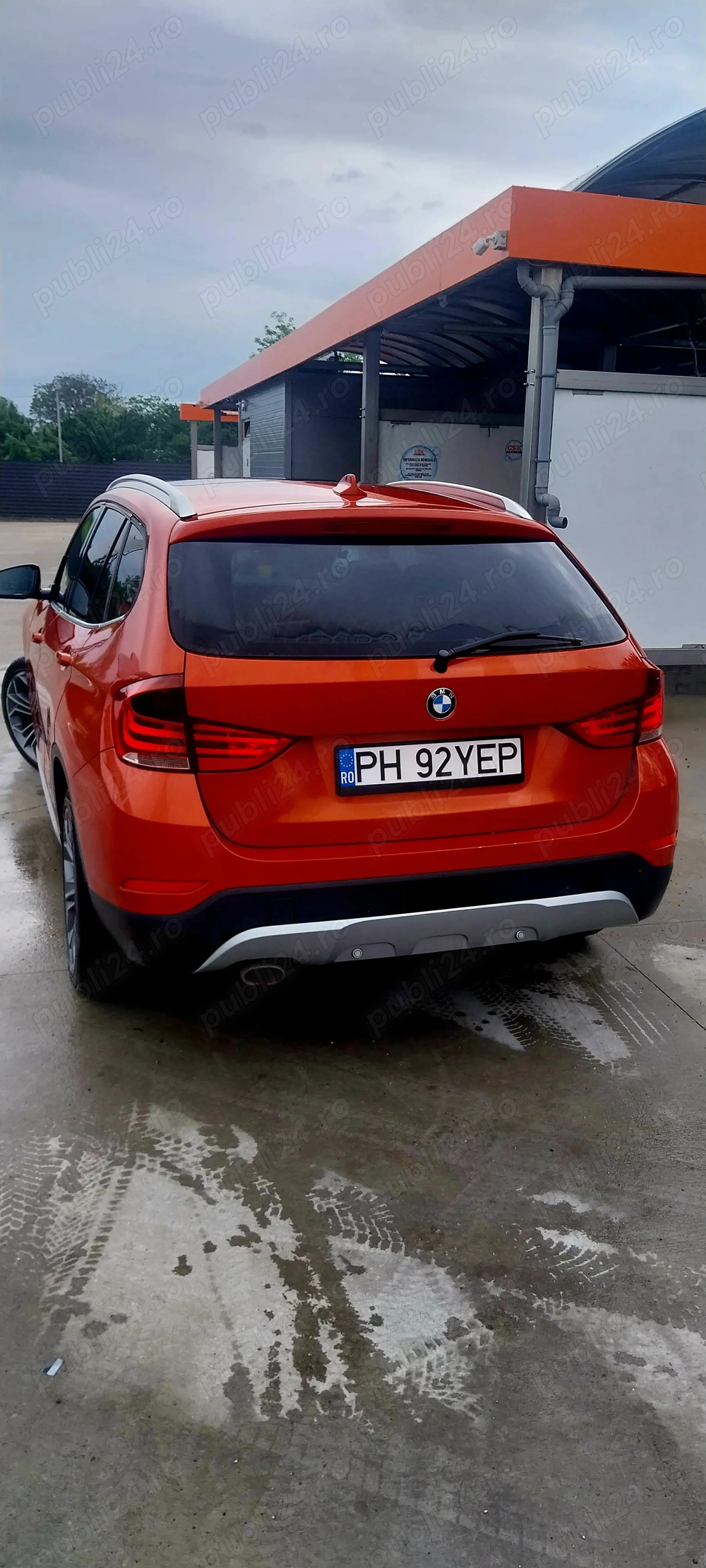 BMW X1 Sdrive18d, Navigație, piele, trapa