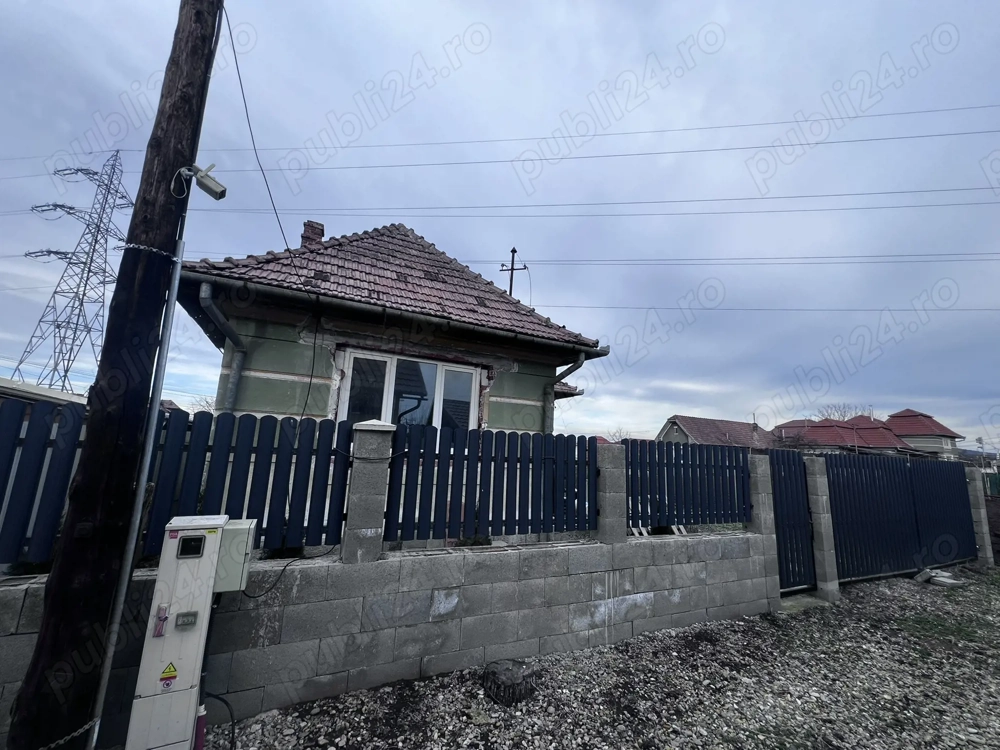 Casa zona linistita