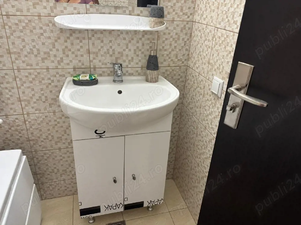 Vând garsonieră etj.1 Hipodrom 