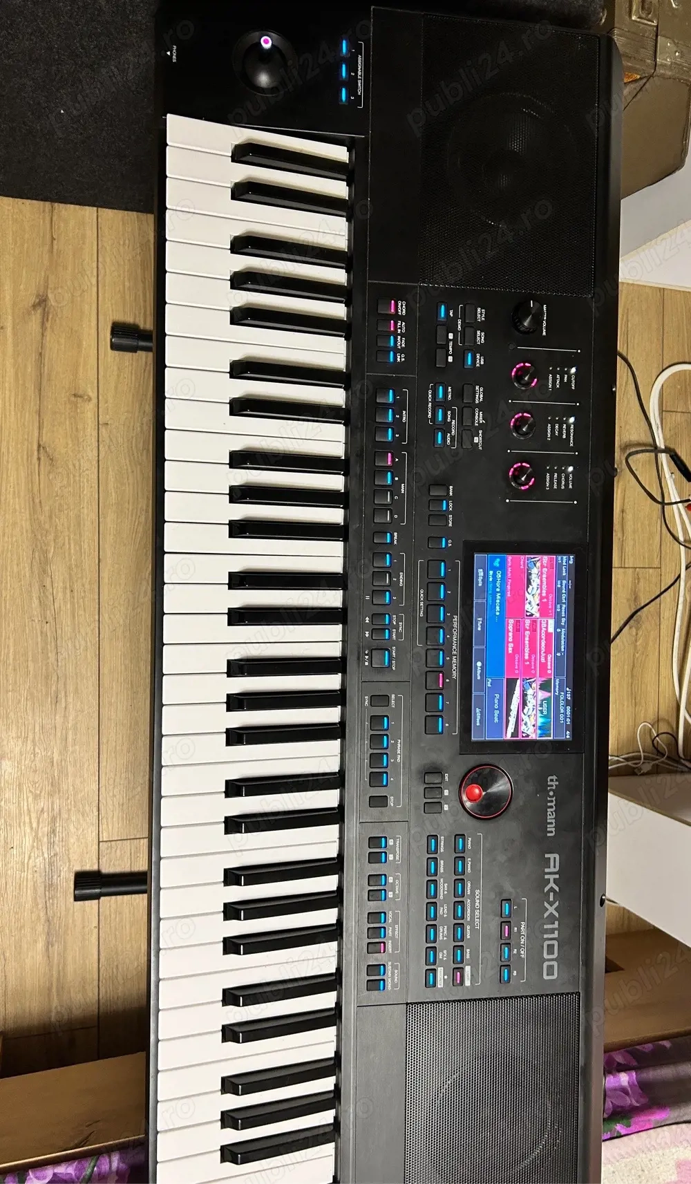 Vand orga thomann ak x1100