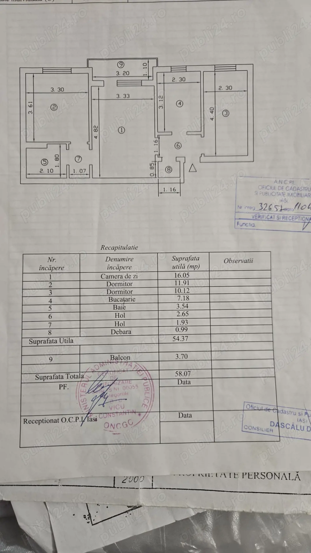 Apartament 3 camere Semidecomandat 
