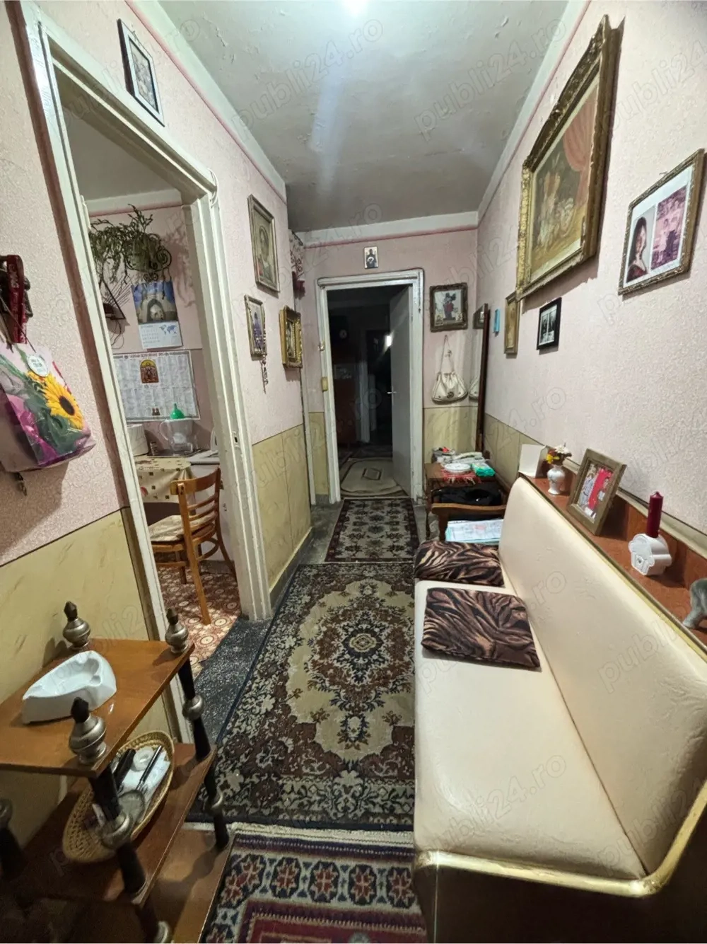 Vand URGENT apartament 2 camere, Aleea Rogerius