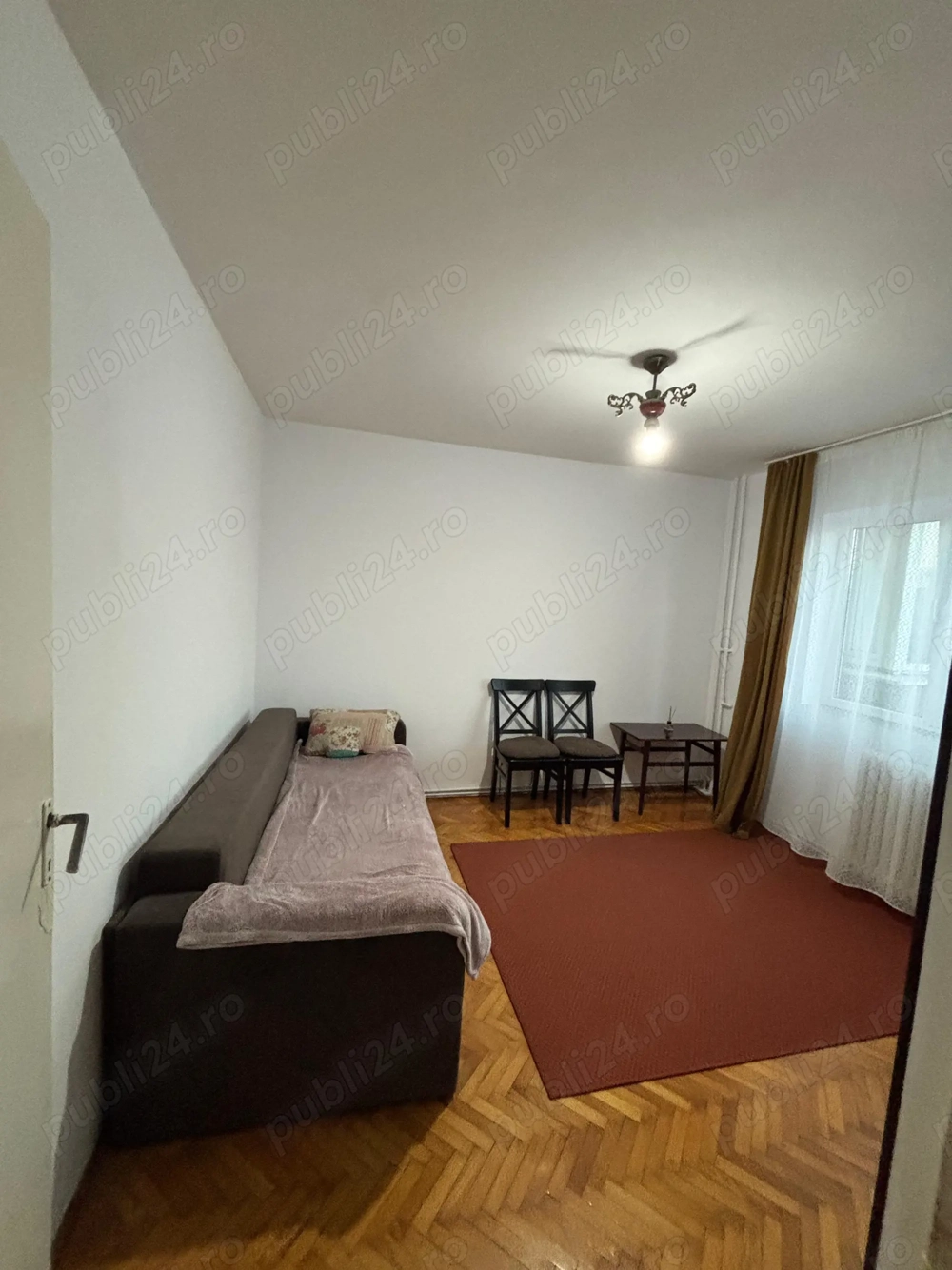 Caut colega de apartamant - 2 camere