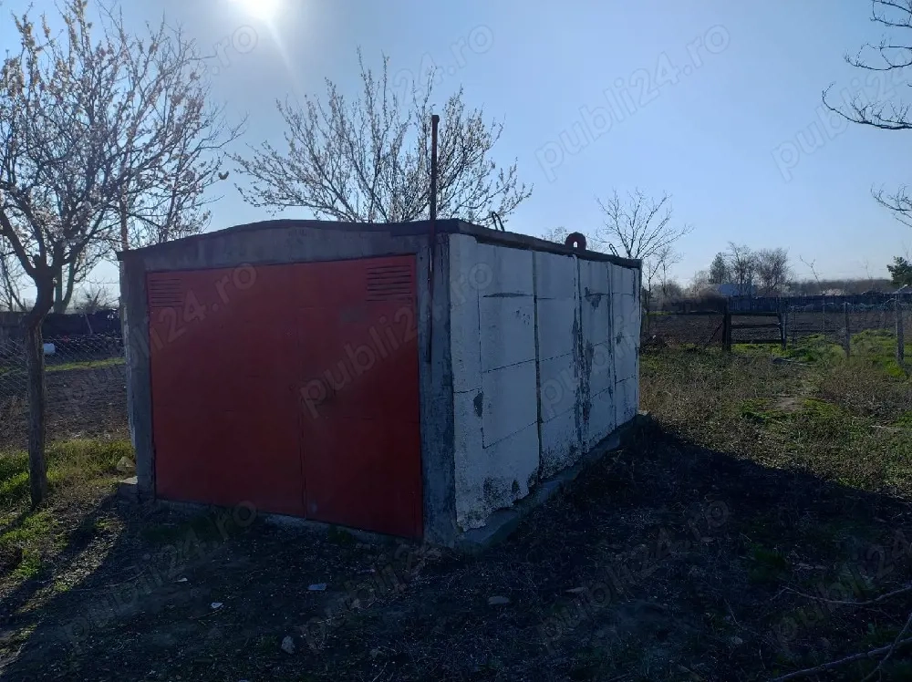 Se vinde casa batraneasca,DEMOLABILA ,Loc Unirea  ,Jud.Braila 