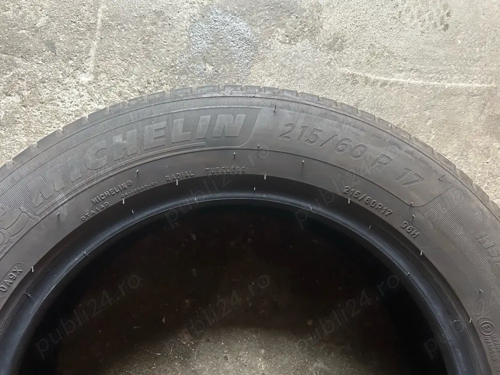 Anvelope vară, 2 Michelin și 2 Dueler