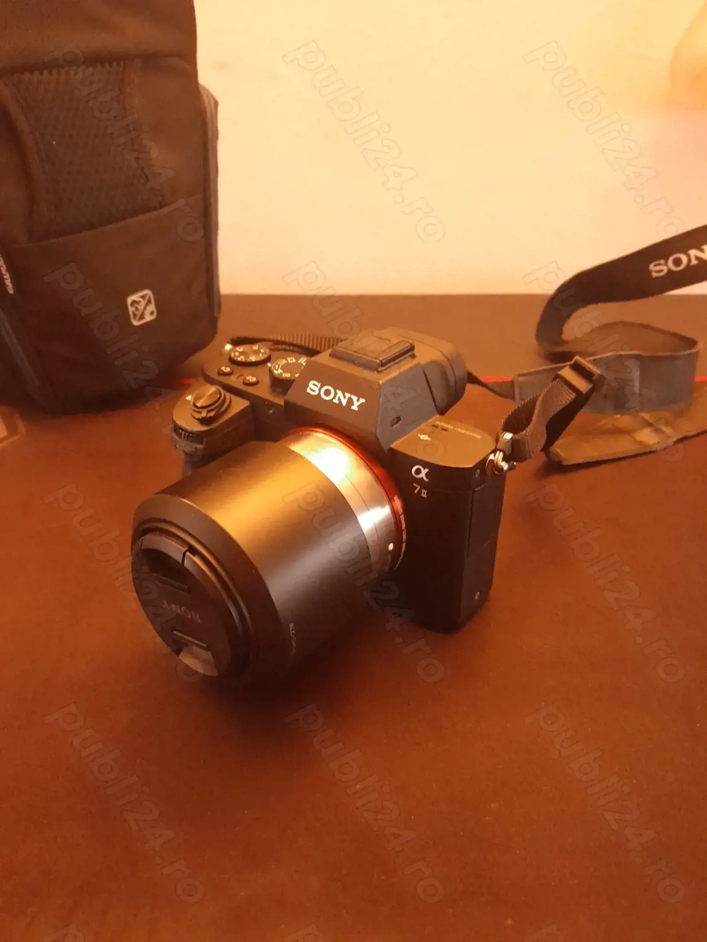 Sony A7 II (ILCE-7M2)  2800 declanșări (odometru) + cutii + accesorii   3899 lei (negociabil)   schi