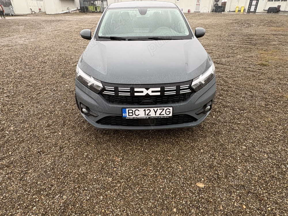 Vând Dacia Logan, un proprietar 