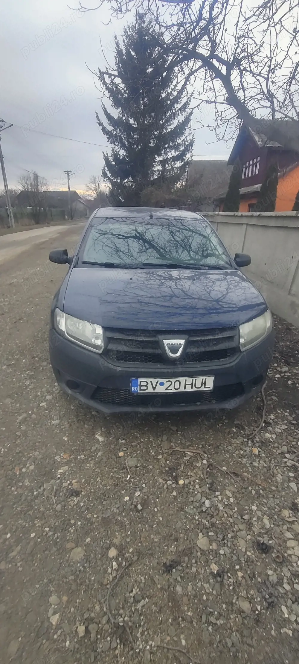vând Dacia Sandero benzină GPL motor 1,2