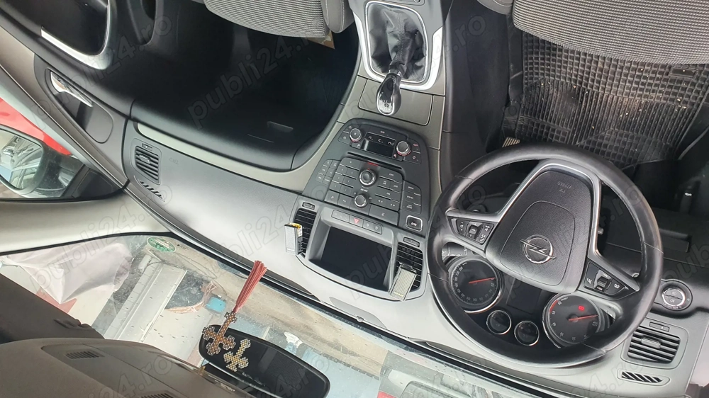 Vand Opel Insignia 2013
