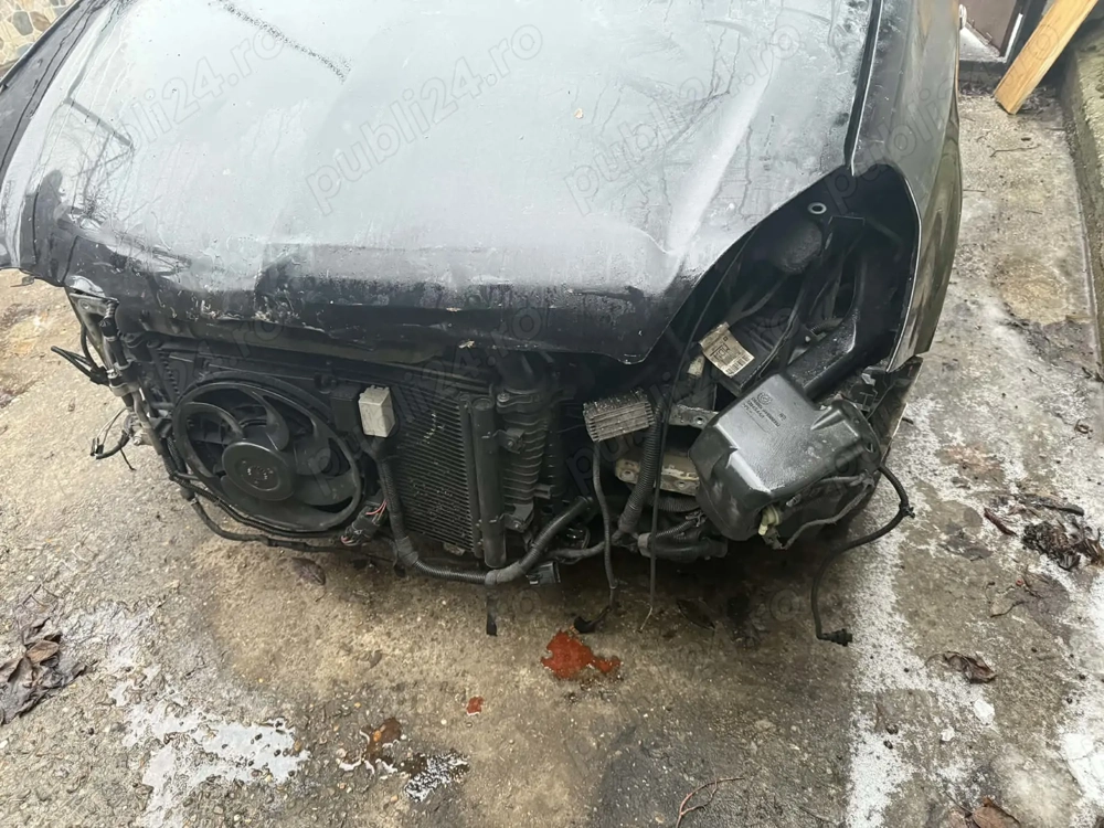 Zafira b 1.9 pentru piese 