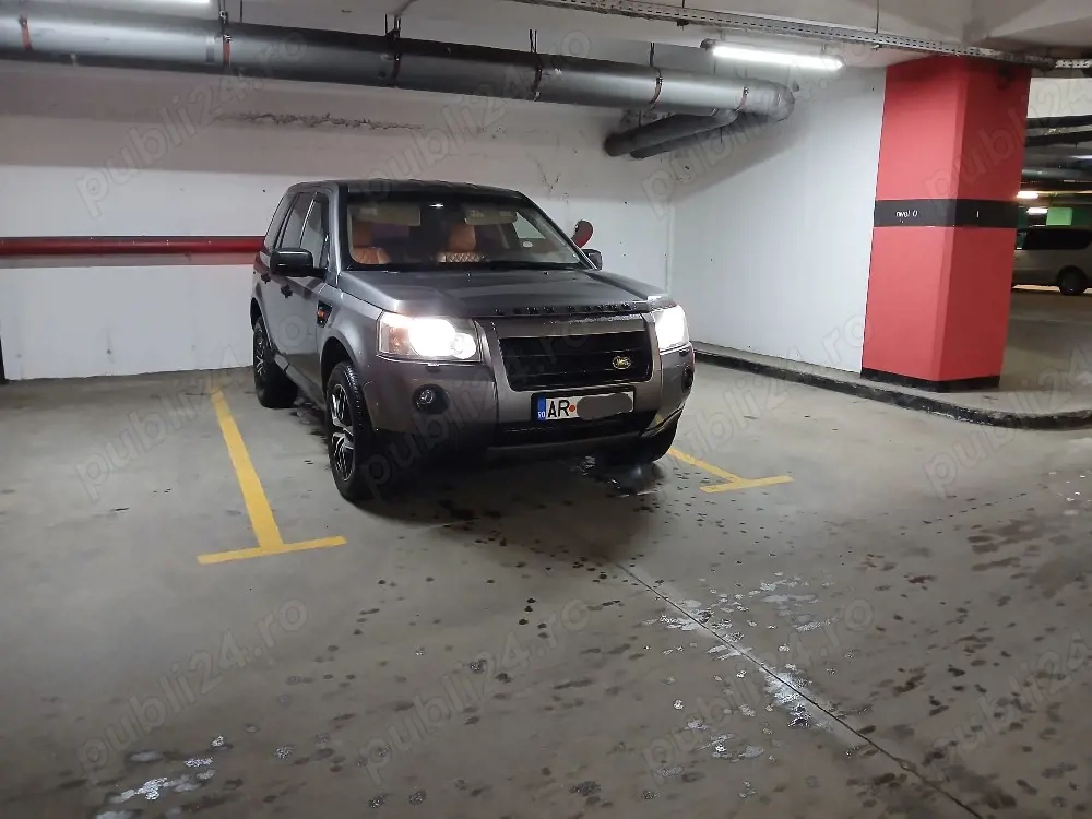 Land Rover Freelander 2