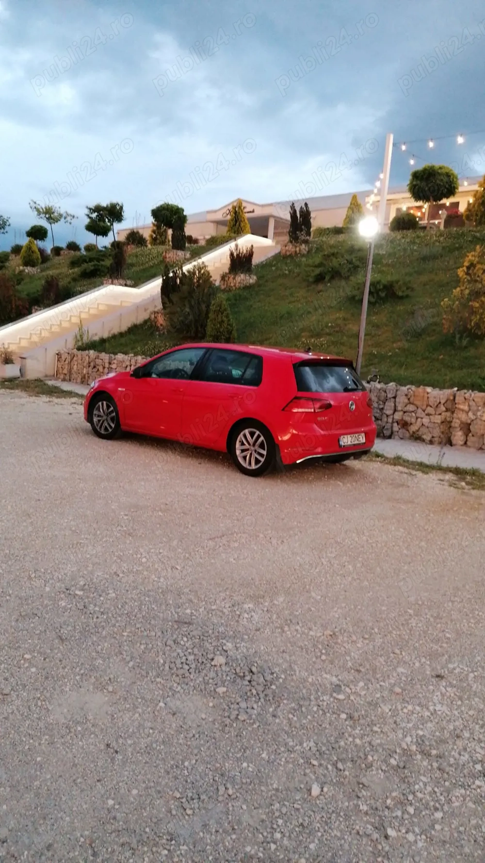 Vând Golf 7 din iulie 2019 