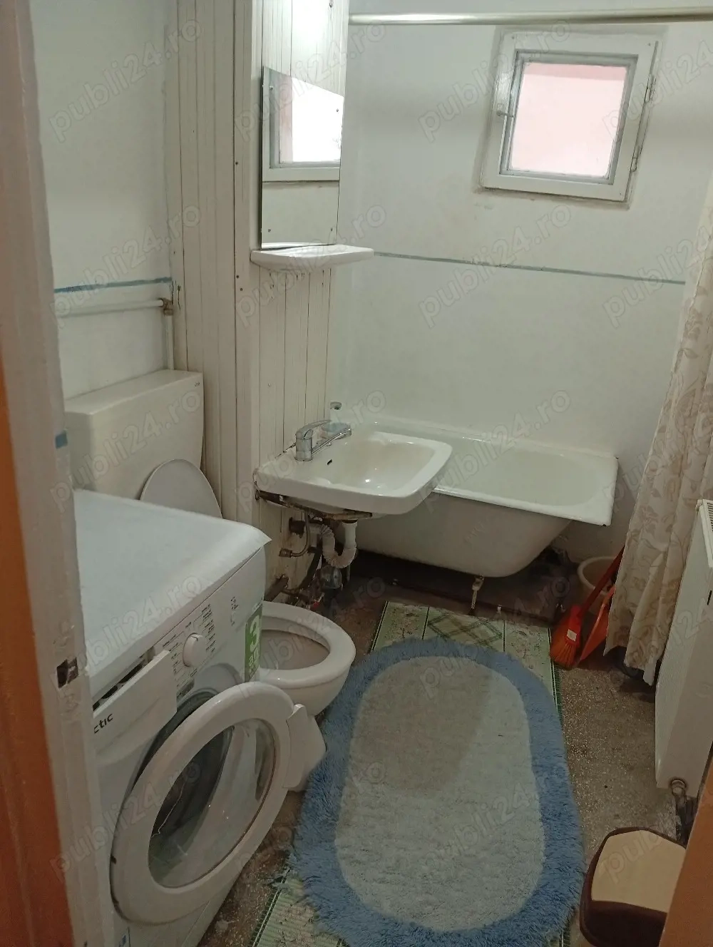 Inchiriez garsonieră 