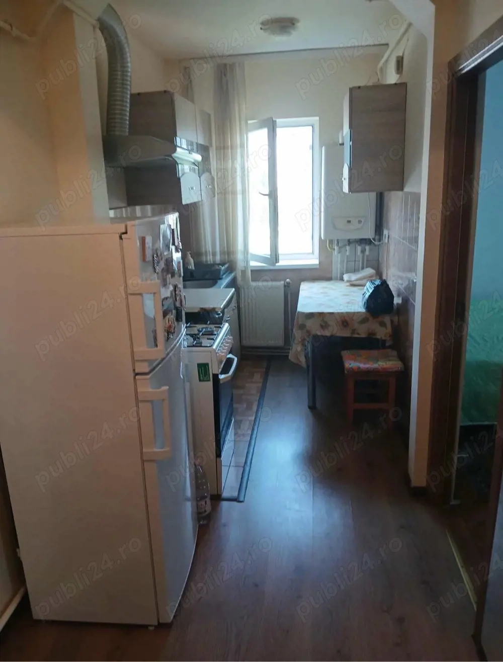 Vand apartament 2 camere