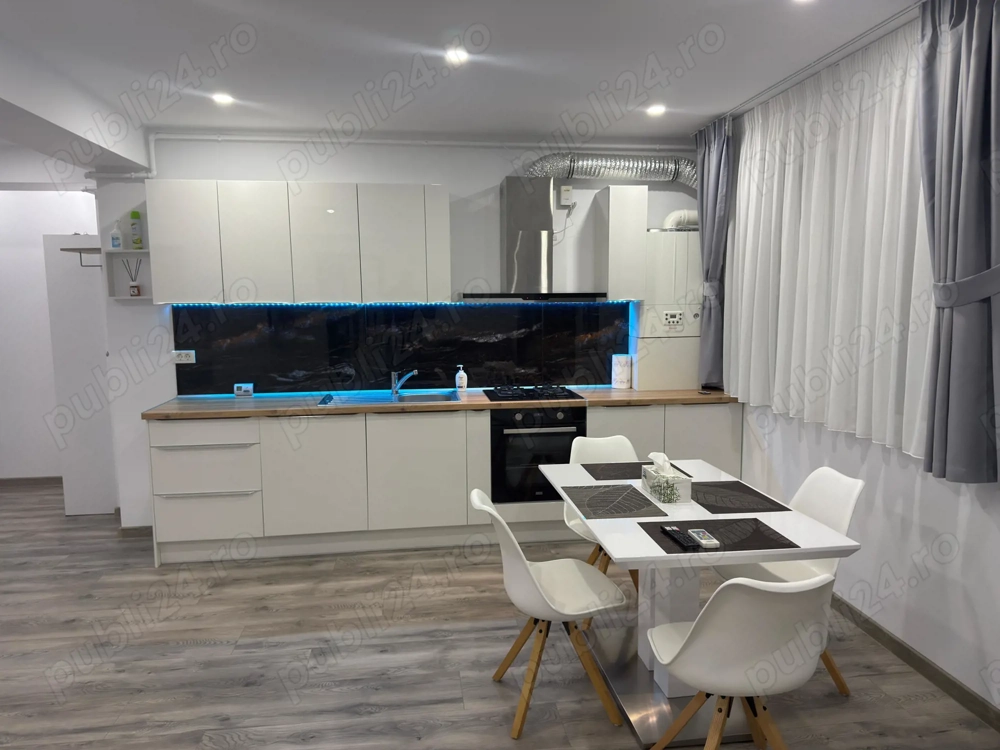 Inchiriez apartament 2 camere LUX