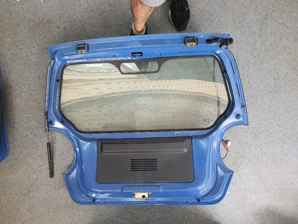 Ușă haion + portieră stânga spate Chevrolet Spark