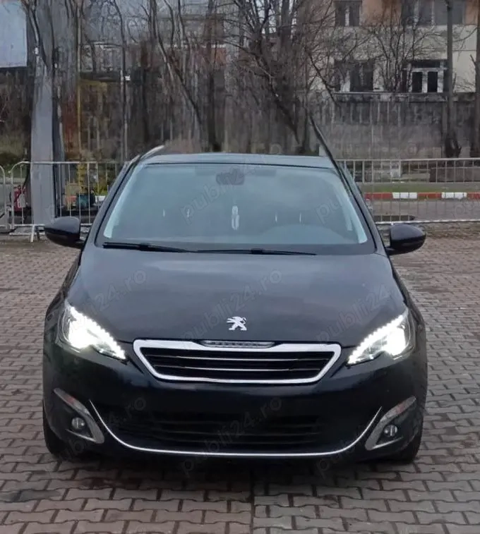 Peugeot 308 1.2 benzina