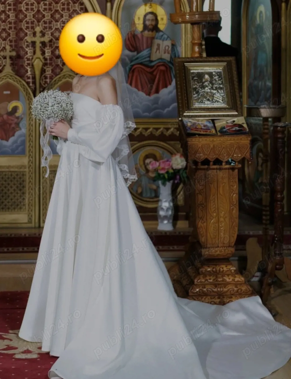 Vând rochie de mireasă.