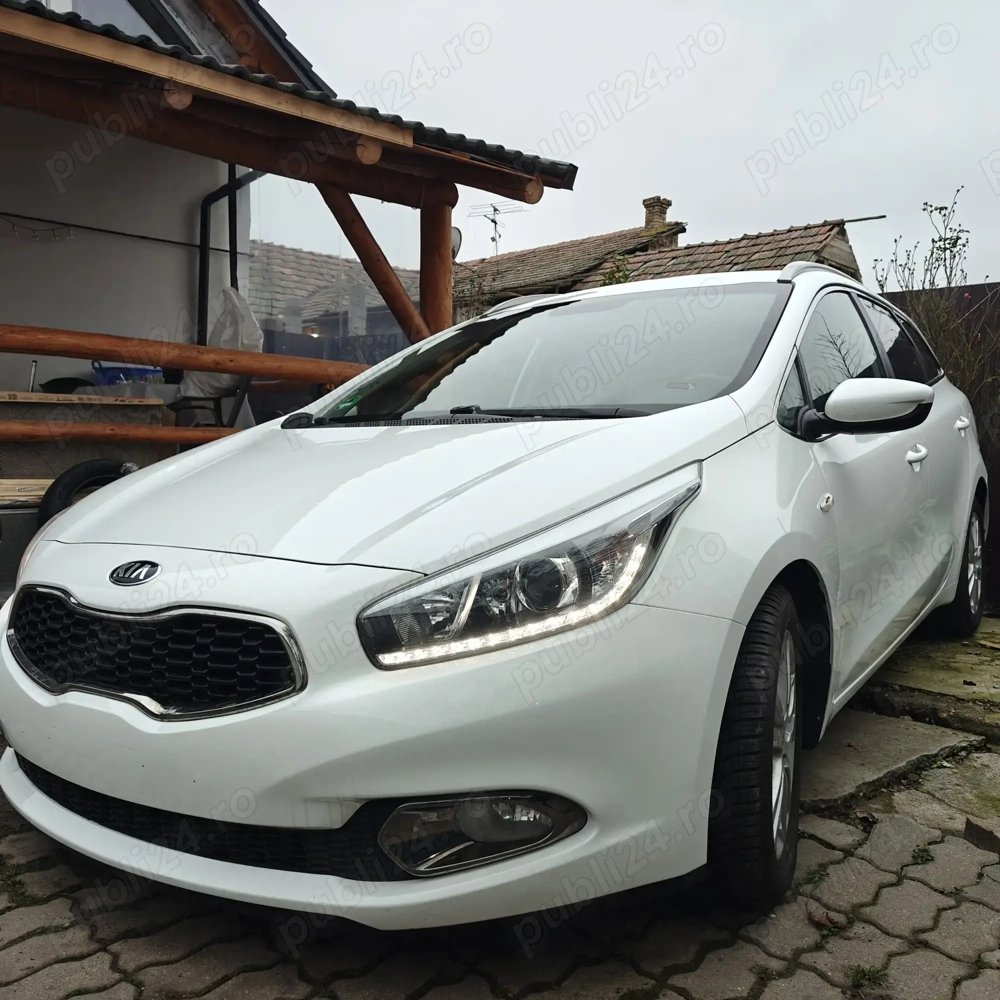 Kia Ceed 2015 ,1.6 crdi , alb perlat 