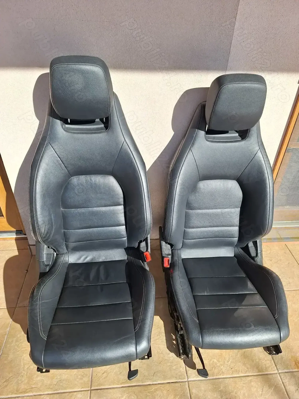 Impecabil, interior scaune Mercedes c-class W204 Coupe, full piele.