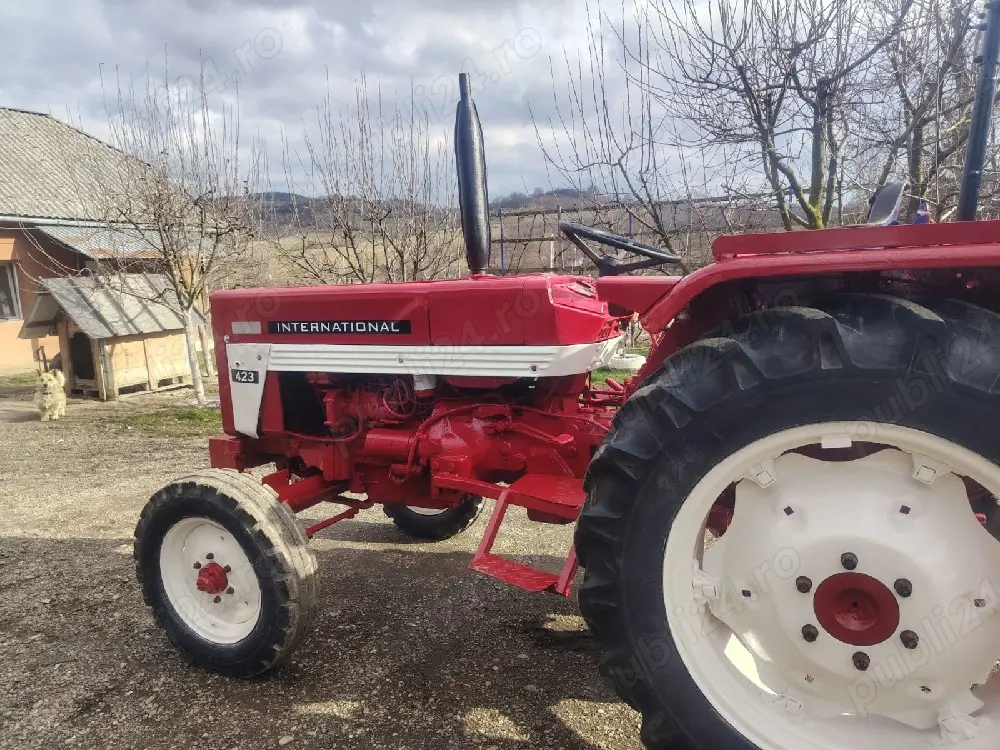 tractor international 423