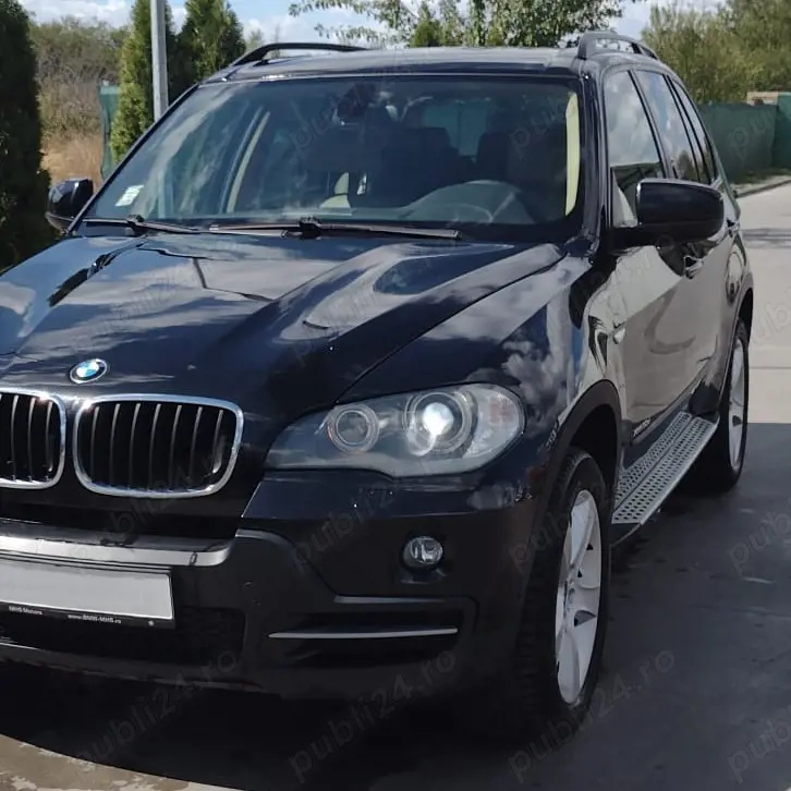 Autoturism SUV BMW X5 E70 modelul bun si fiabil 3.0 D xDrive 235 CP