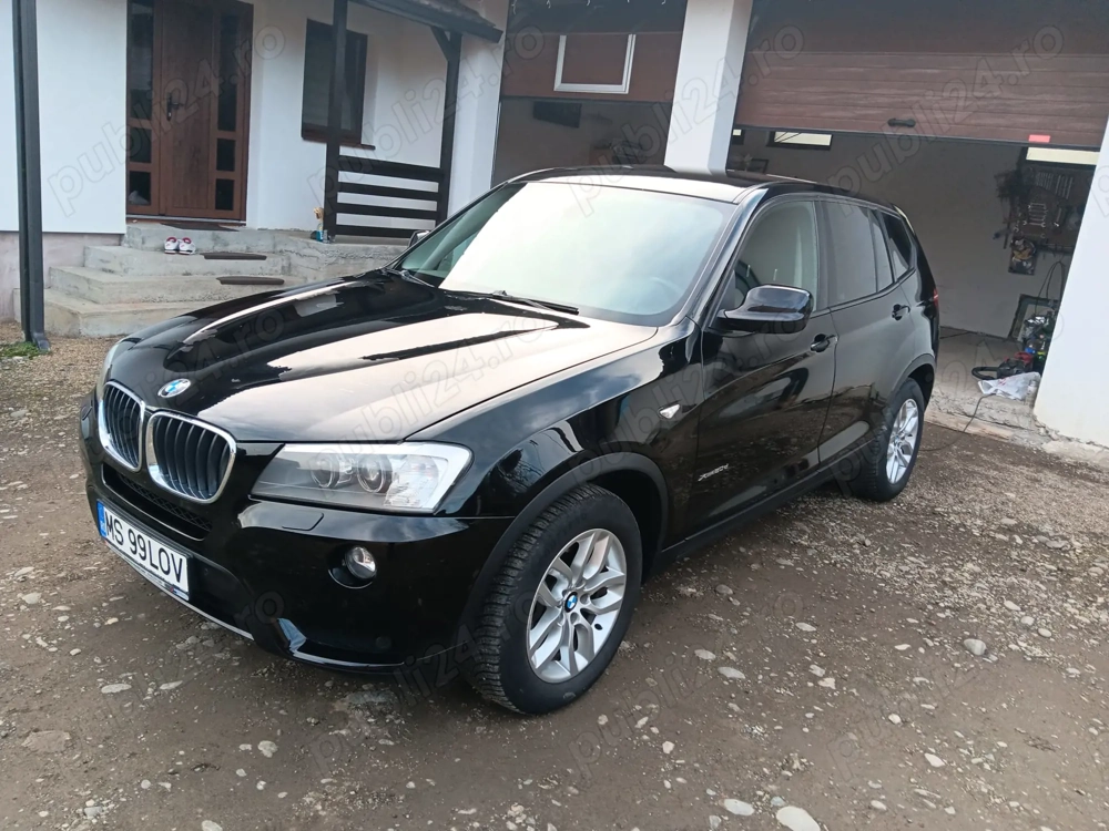 Vând BMW X3 an fabricație 2011