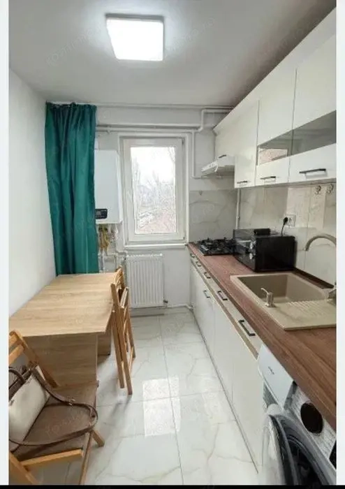 Doua camere , Tomis Nord.