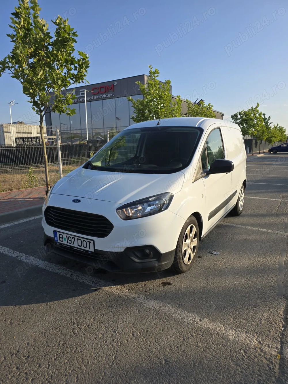 Ford Transit Courier 1.5 TDCi 100CP Trend - 33000 km | Factura cu TVA deductibilă