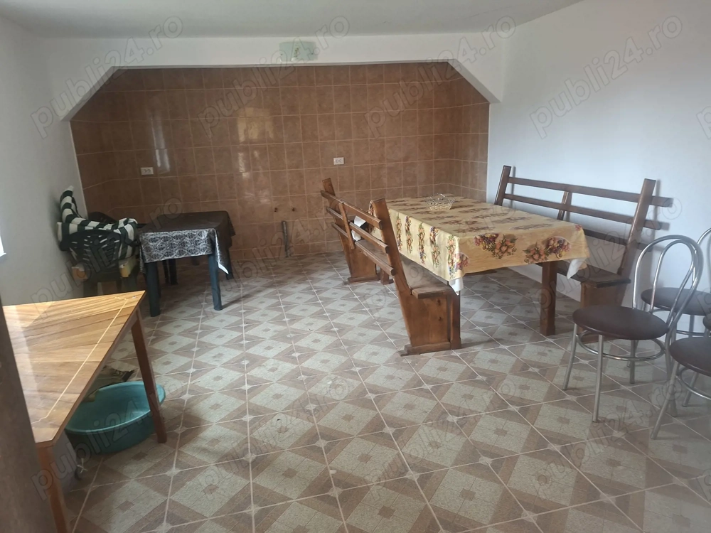 Casa se vinde complet utilata! Tel  