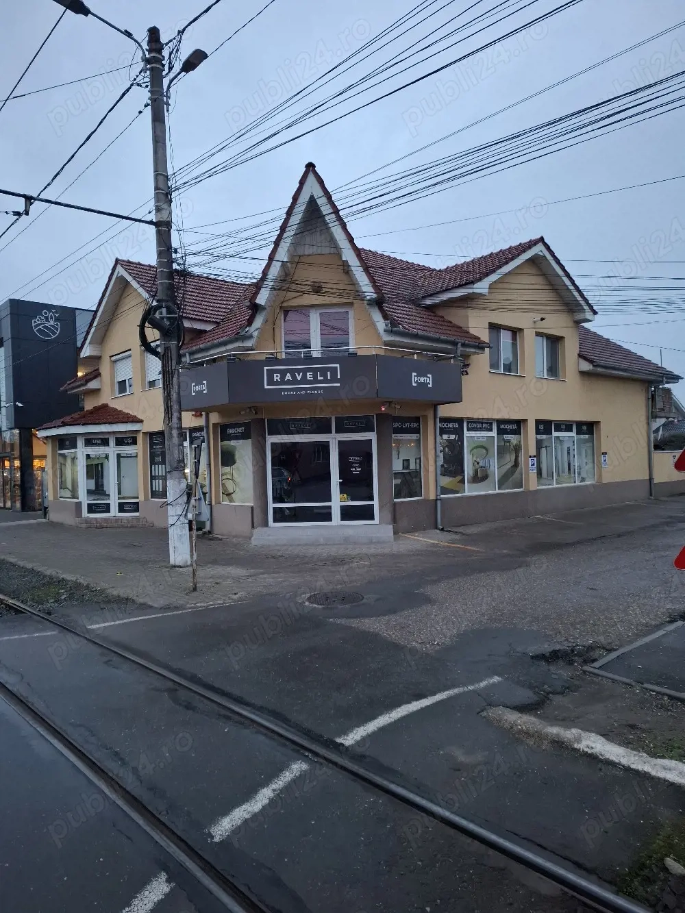 Proprietar închiriez  apartament 3 camere Grădiște 