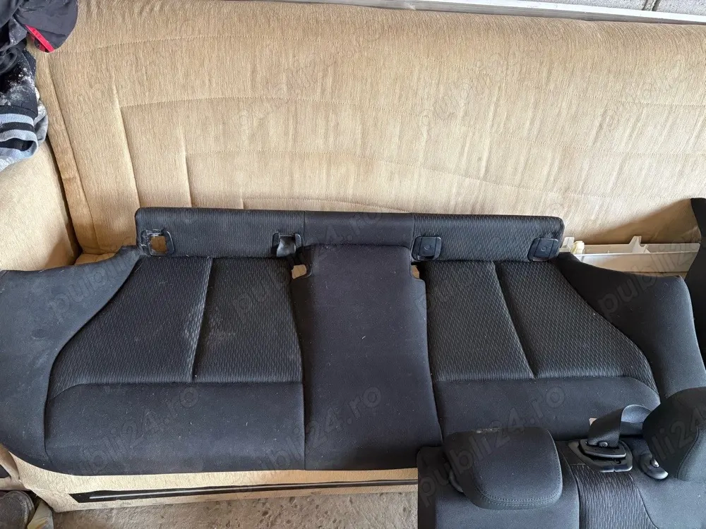 Scaune textil față-spate