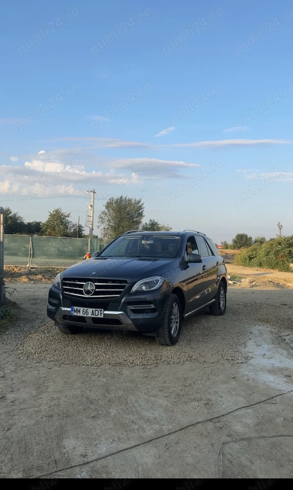 Vând Mercedes ML 350 