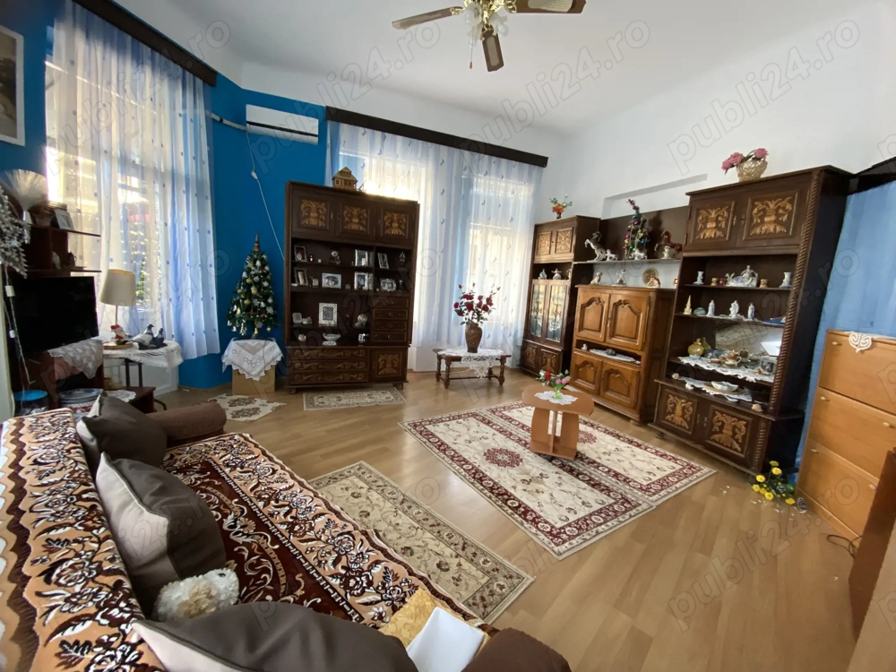 Armeneasca, apart 5 cam 180 mp