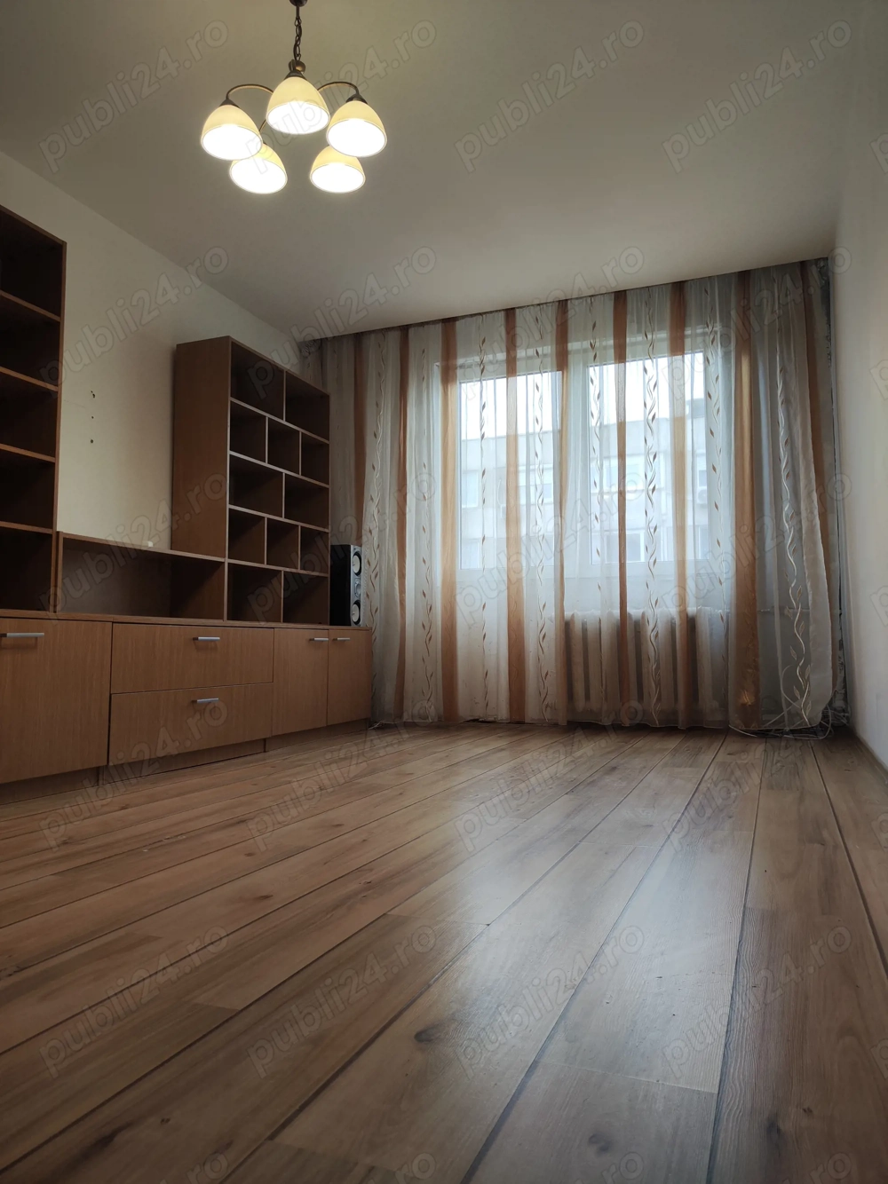 Vând apartament 2 camere 