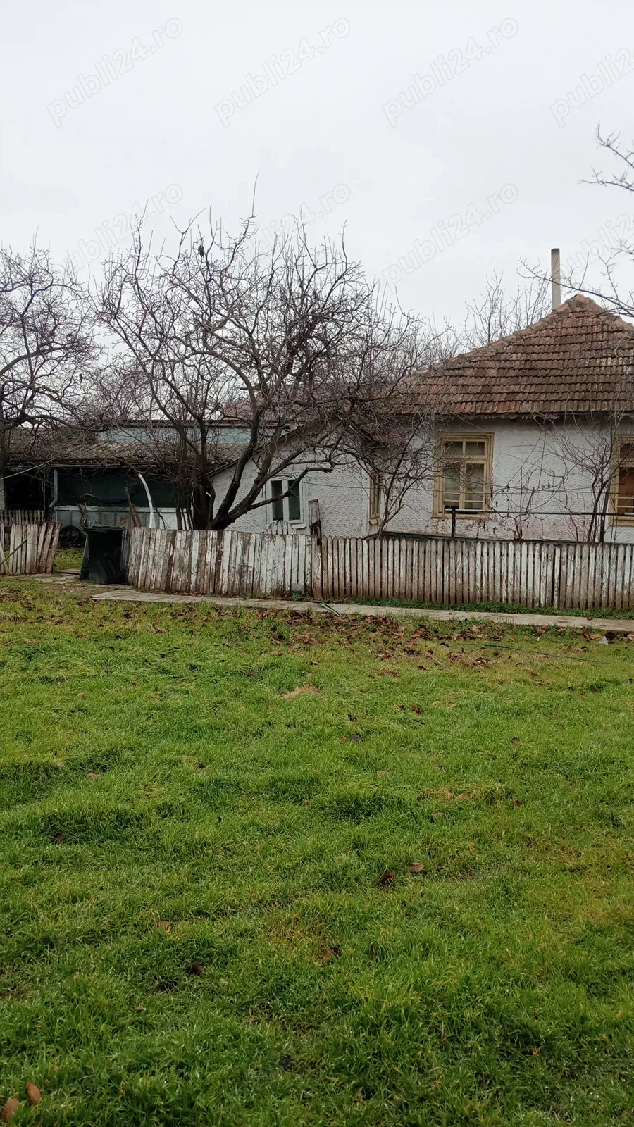 De vânzare teren intravilan 