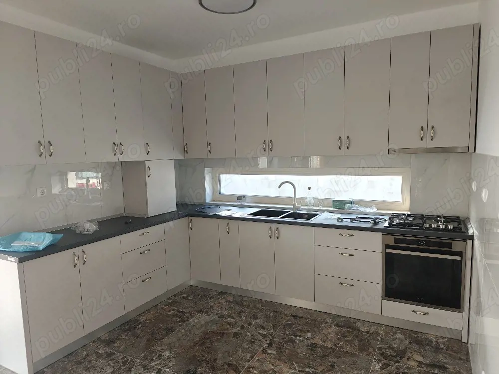 Casa de vânzare sau Chirie