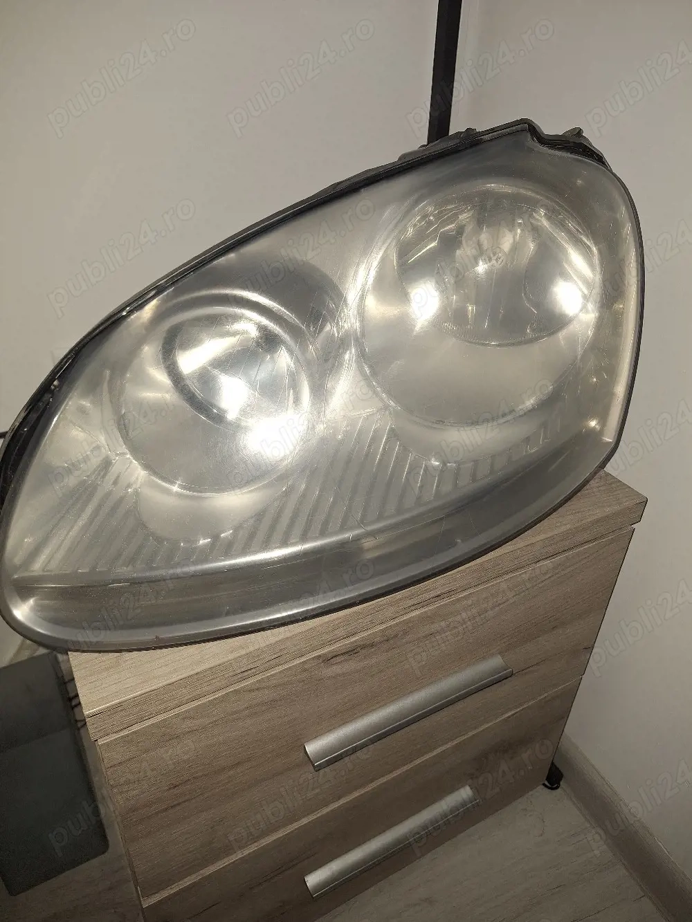 resraurare faruri sector 3