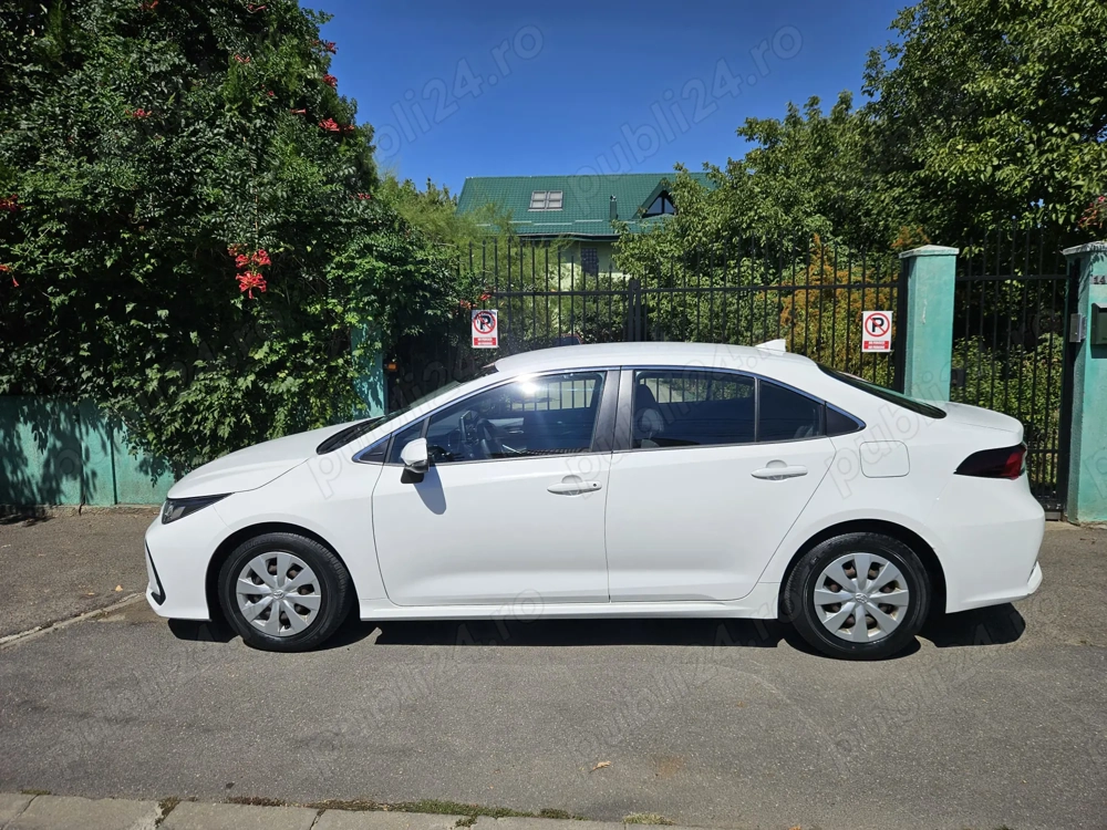 Vand Toyota Corolla CVT, 1598 cm, benzina, automata