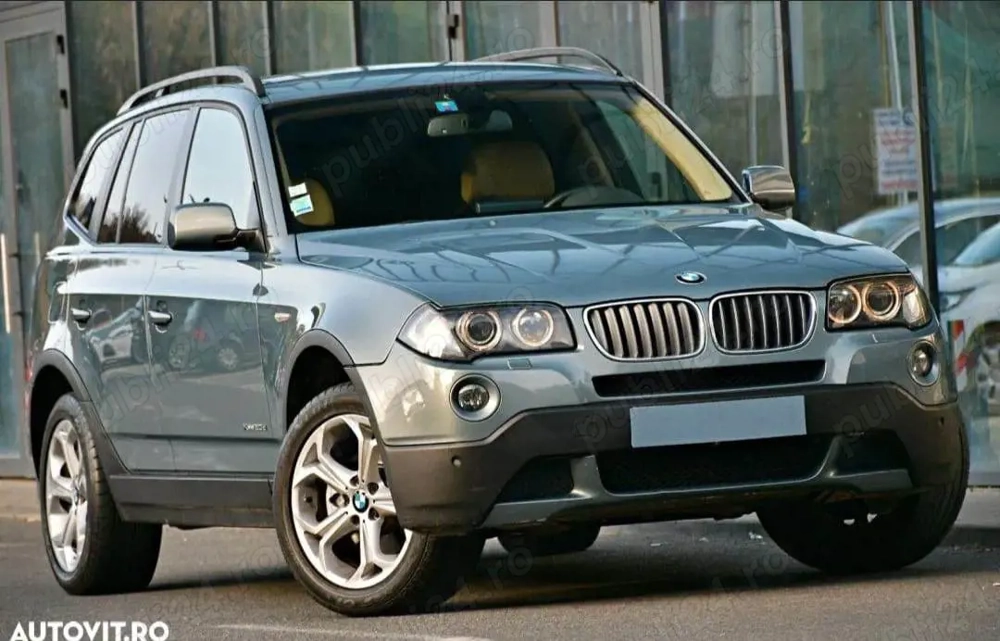 BmwX3 drive  SUV 4 4