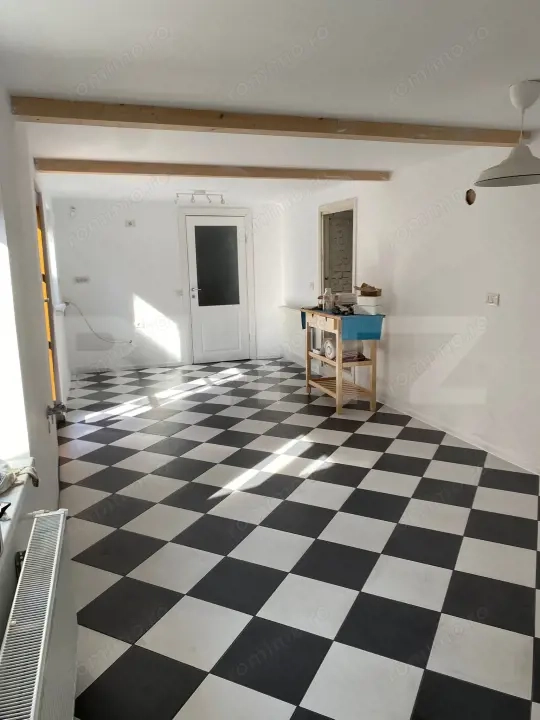 Casa in inimia Brasovului individuala la pret de apartament