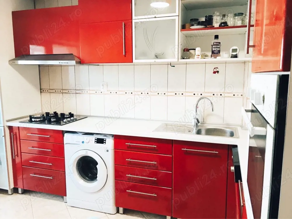 inchiriez apartament ultracentral 