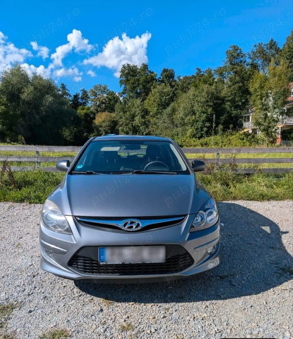 Vând Hyundai i30